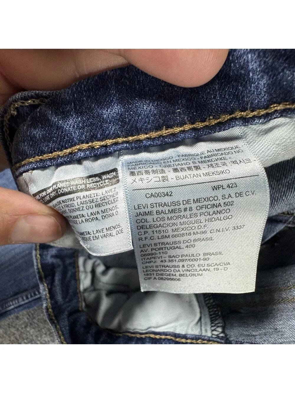 Levis levi 559